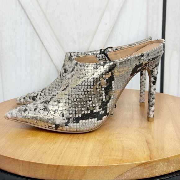 Express Snake Reptile Print Heeled Mules Shoes Ivory Gold 7 New Pointed‎ Toe - Picture 3 of 11